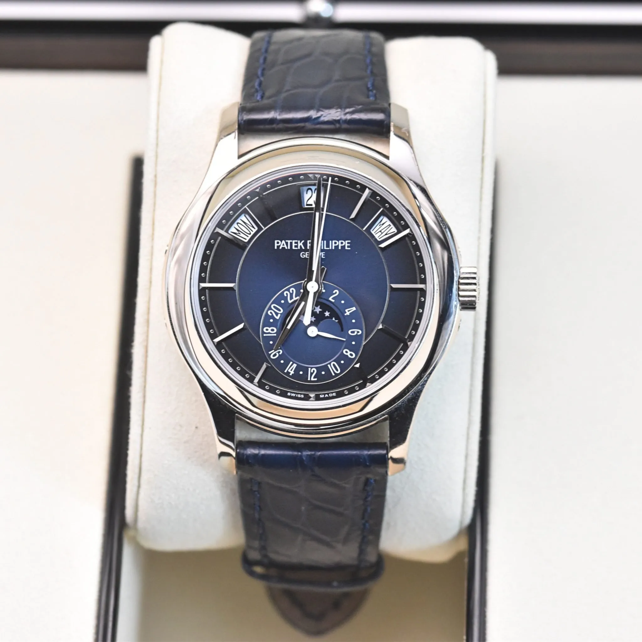 Patek Philippe Annual Calendar 5205G Ref. 5205G