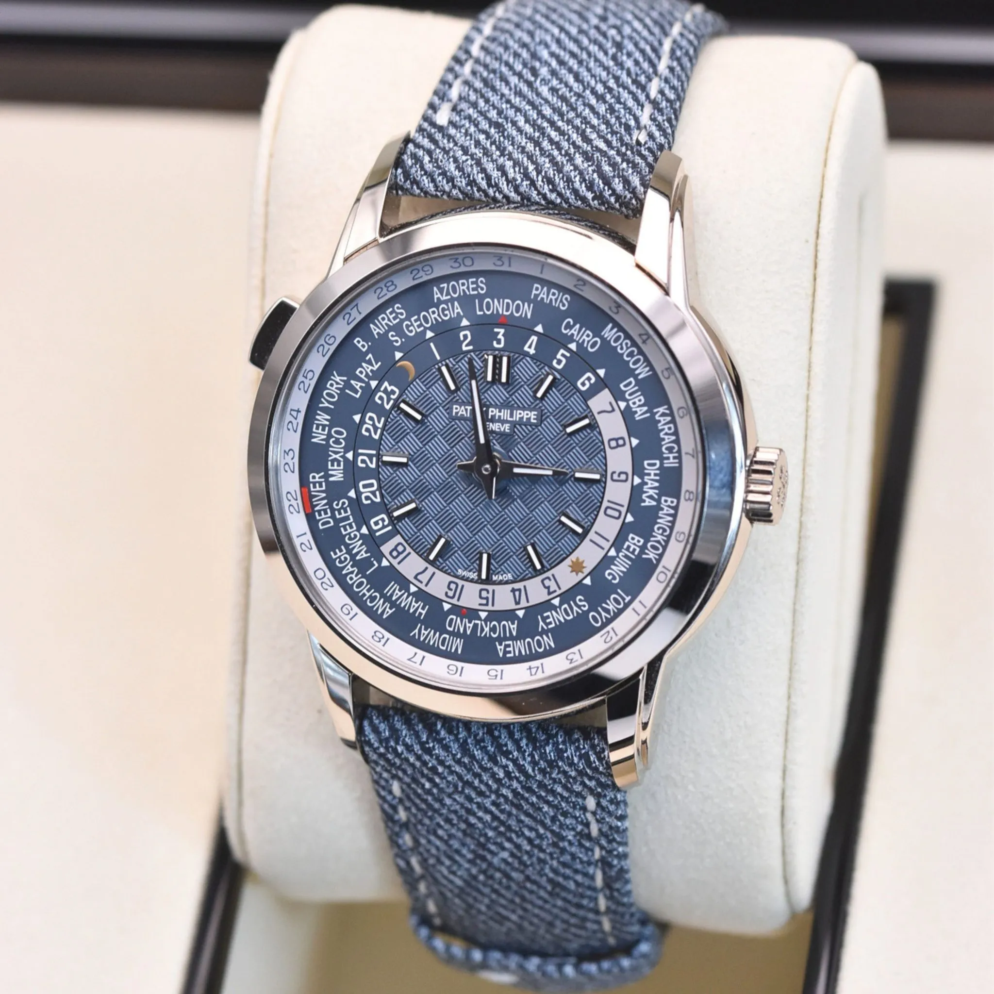 Patek Philippe 5330G Ref. 5330G
